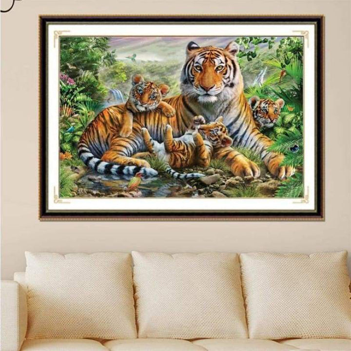 2019 New Hot Sale Tigers Family 5D Diy Diamond Mosaic Cross Stitch Kits VM7557 - NEEDLEWORK KITS