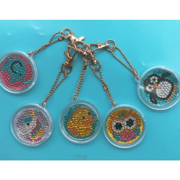 Simple Animals Keychain - NEEDLEWORK KITS